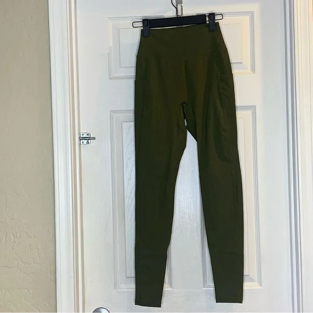 BuffBunny Women’s High Rise Full Length Athletic Leggings Size XS - Olive Green